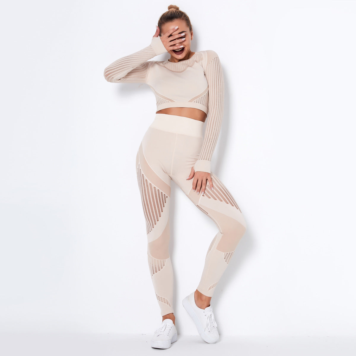 Seamless Knitted Yoga Long-Sleeved Set – Absorbent & Breathable Activewear for Women