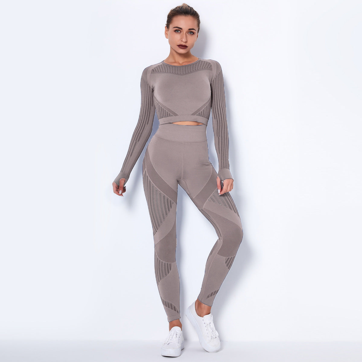 Seamless Knitted Yoga Long-Sleeved Set – Absorbent & Breathable Activewear for Women