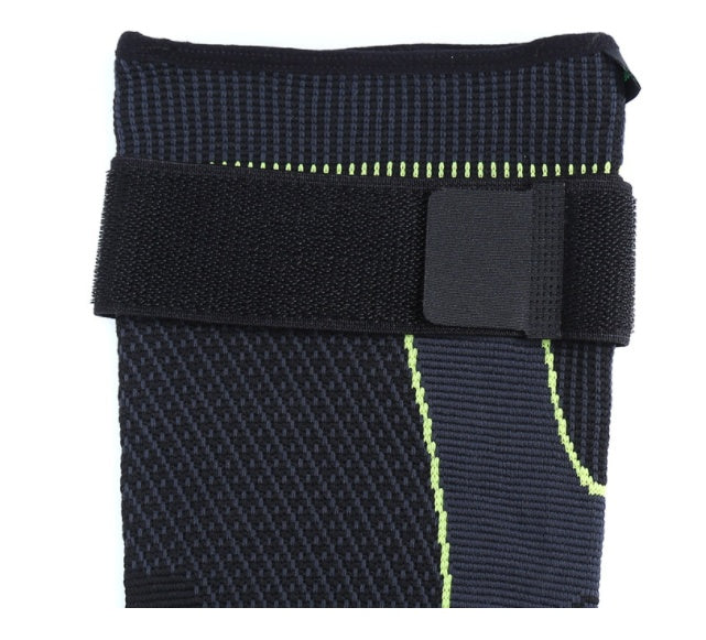 Sports kneepad.