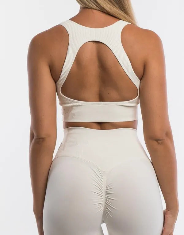 Scrunch Butt Leggings + Open Back Sports Bra Set – Seamless Yoga