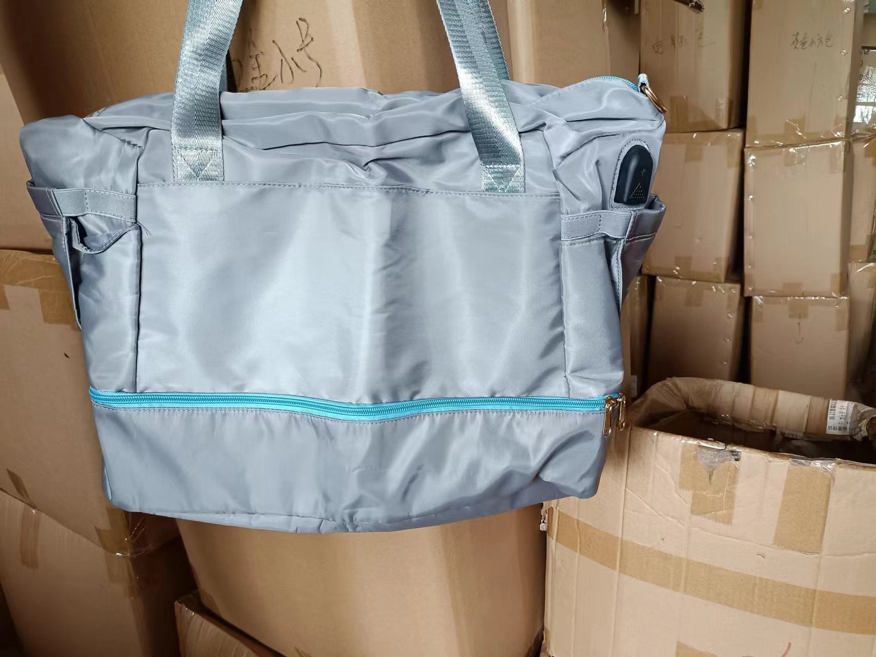 Women's Fitness Duffel Bag – Waterproof Nylon, 20-35L, 7 Colours